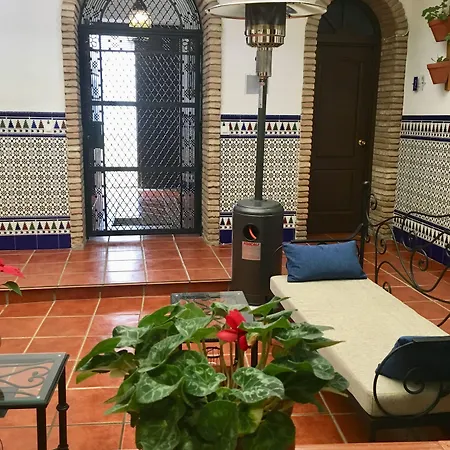 Patio De La Plateria بيت ضيافة 3*